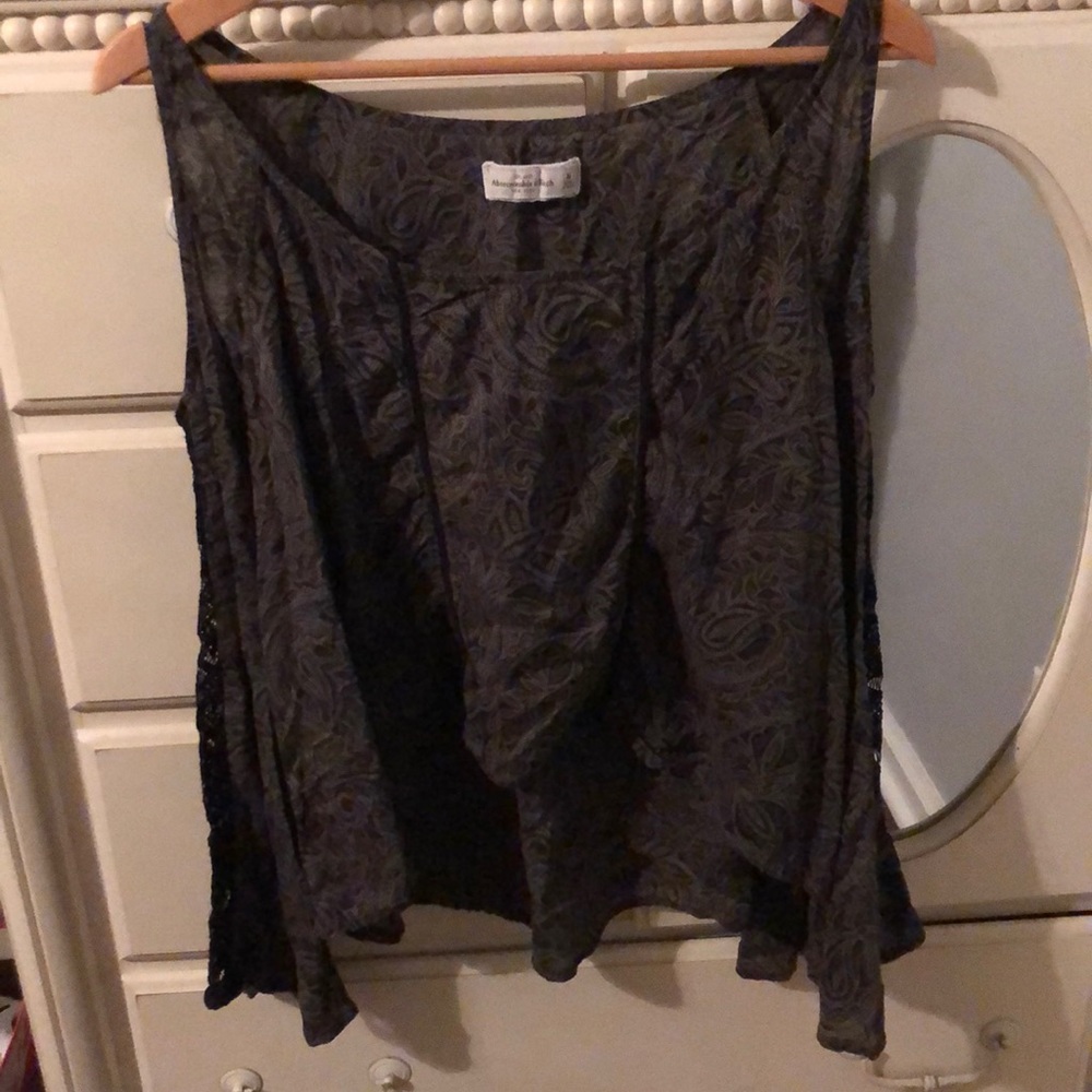 Abercrombie long sleeve